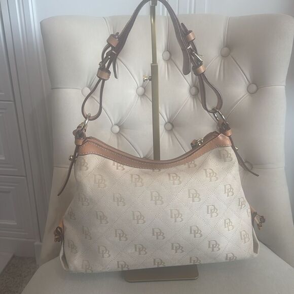 Dooney & Bourke East/West Slouch 1975 Signature Anniversary Bag - Picture 4 of 15